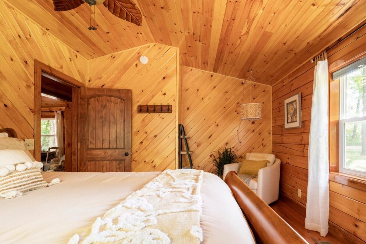 Secluded Wooded Cabin Near The Hocking Hills New Straitsville Ngoại thất bức ảnh