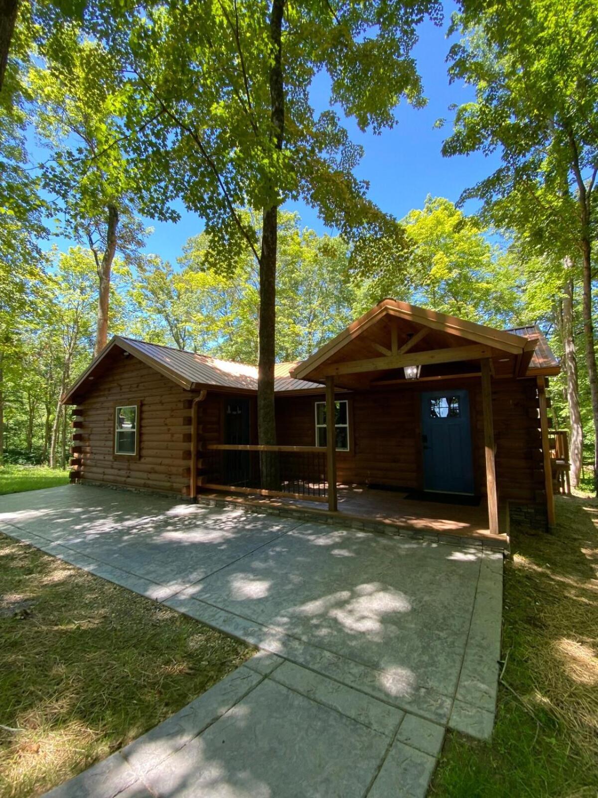 Secluded Wooded Cabin Near The Hocking Hills New Straitsville Ngoại thất bức ảnh