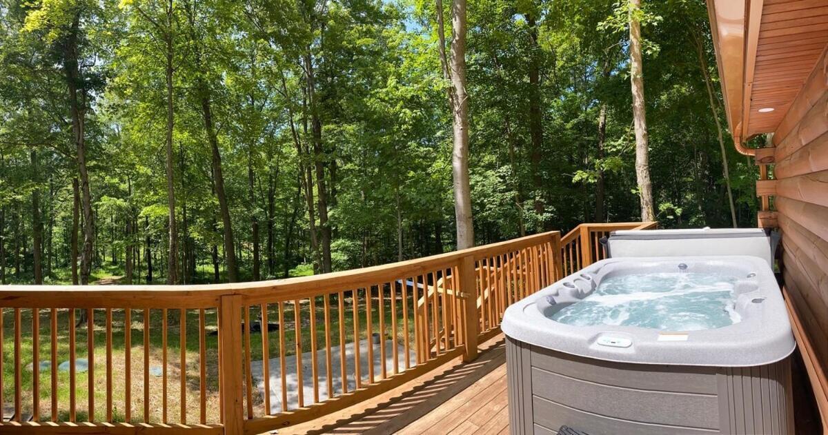 Secluded Wooded Cabin Near The Hocking Hills New Straitsville Ngoại thất bức ảnh