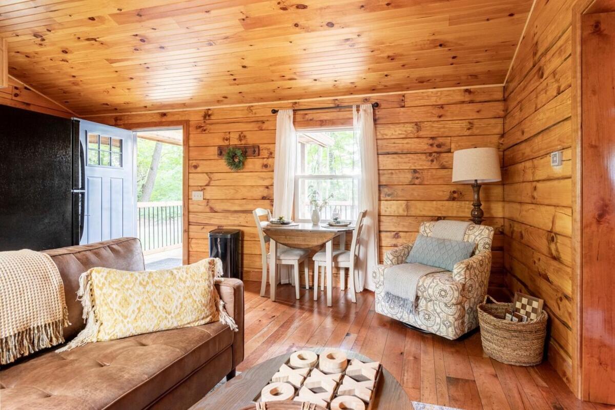Secluded Wooded Cabin Near The Hocking Hills New Straitsville Ngoại thất bức ảnh